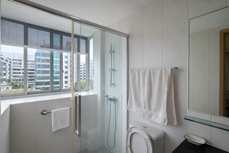 Bishan Point Condominium For Sale at S$ 2,780,000 | PropertyGuru Singapore - Bathroom