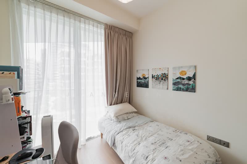 Corals at Keppel Bay Condominium For Sale at S$ 2,280,000 | PropertyGuru Singapore - Bedroom