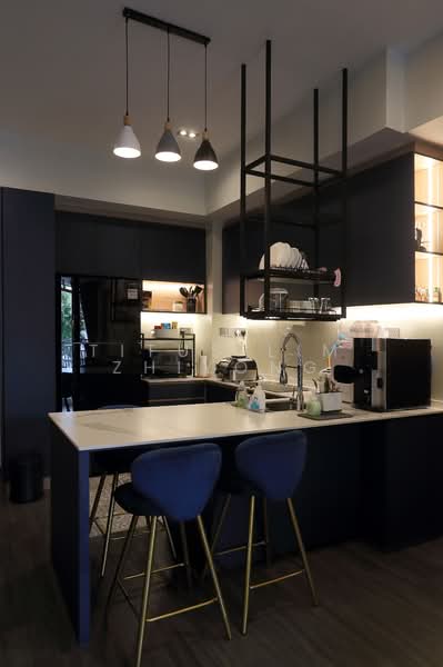 The Waterline Condominium For Sale at S$ 1,788,888 | PropertyGuru Singapore - Kitchen