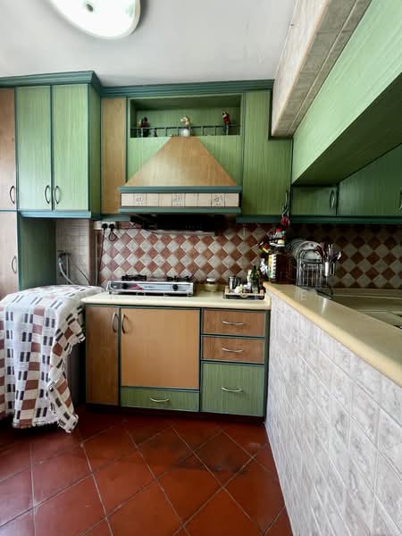 351 Tampines Street 33 HDB Flat For Sale at S$ 770,000 | PropertyGuru Singapore