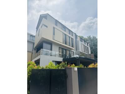 For Sale - Villas @ Greenbank Park