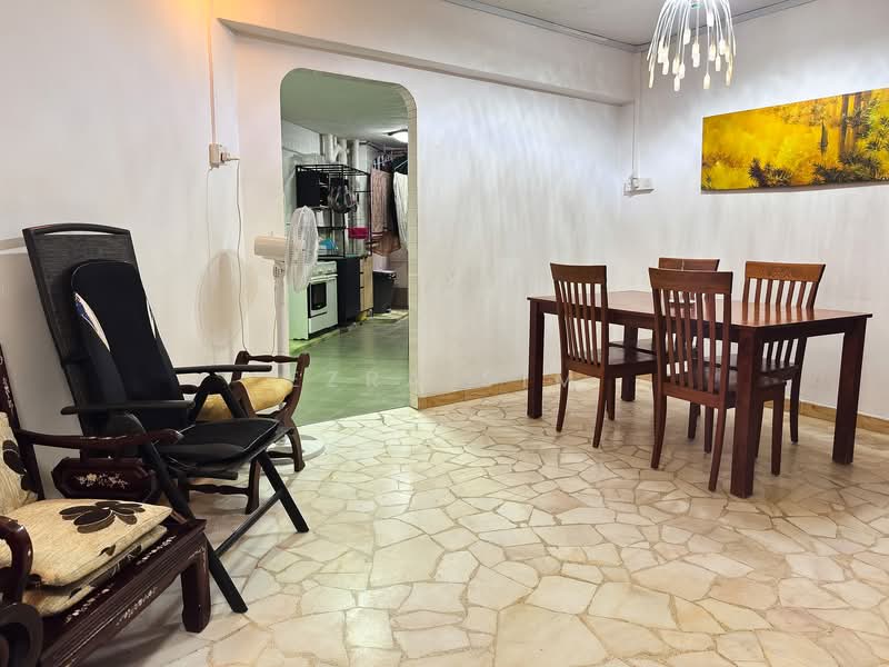 54 Pipit Road HDB Flat For Sale at S$ 550,000 | PropertyGuru Singapore - Dining Room