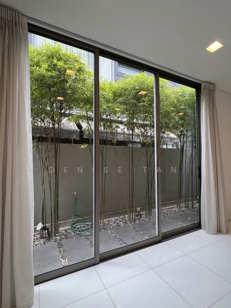 Tan Kim Cheng Road, Tan Kim Cheng Rd, 5 Bedrooms, 7,400 sqft, Detached House For Rent, by Denise Tan, 500092147 - Landscaping - PropertyGuru.com.sg