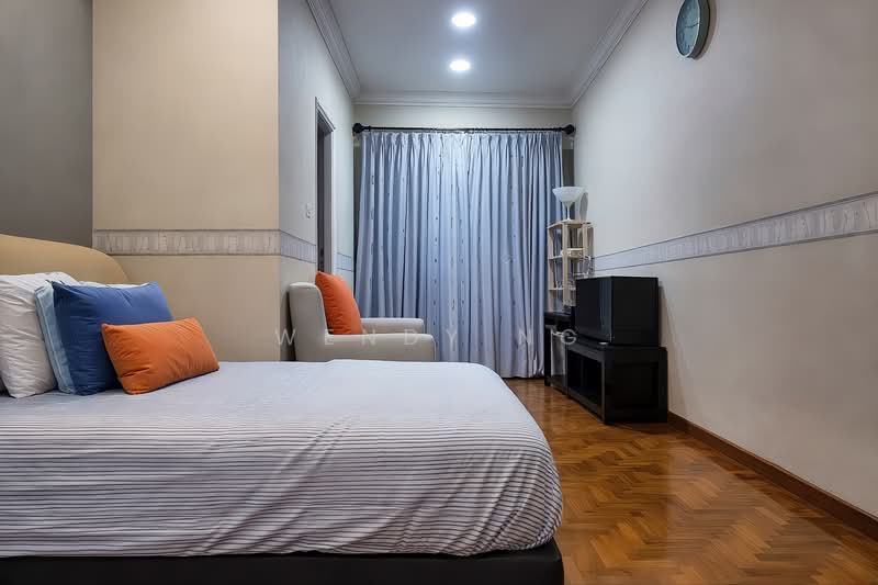 High Ceiling, Basement, Move-in SemiD Near MyVillage Semi-Detached House For Sale at S$ 4,200,000 | PropertyGuru Singapore - Bedroom