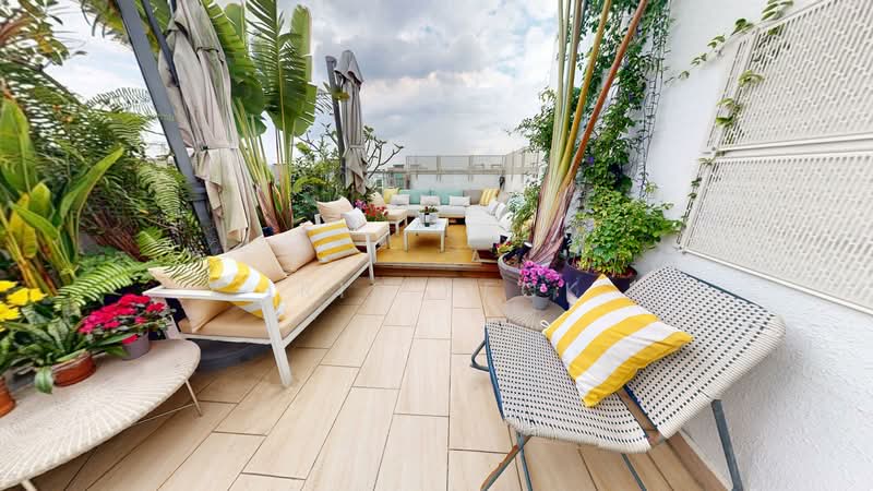 Lilydale Condominium For Sale at S$ 2,550,000 | PropertyGuru Singapore - Balcony