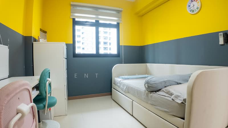 415B Northshore Drive HDB Flat For Sale at S$ 899,000 | PropertyGuru Singapore - Bedroom