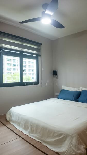 415B Northshore Drive HDB Flat For Sale at S$ 899,000 | PropertyGuru Singapore - Master Bedroom