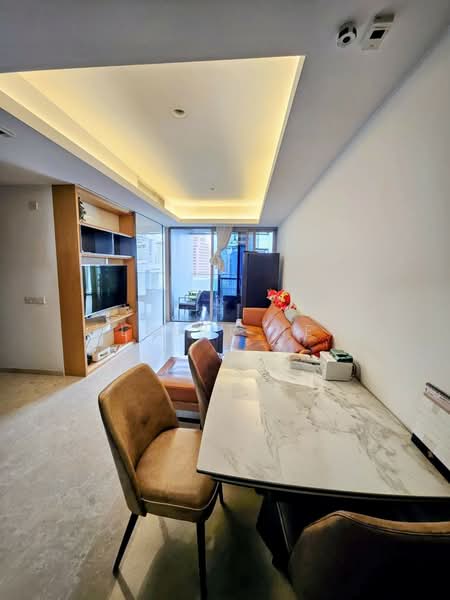 Cairnhill Nine, 9 Cairnhill Road, 3 Bedrooms, 1,033 sqft, Condominium For Rent, by Albert New, 500092181 - Living Room - PropertyGuru.com.sg