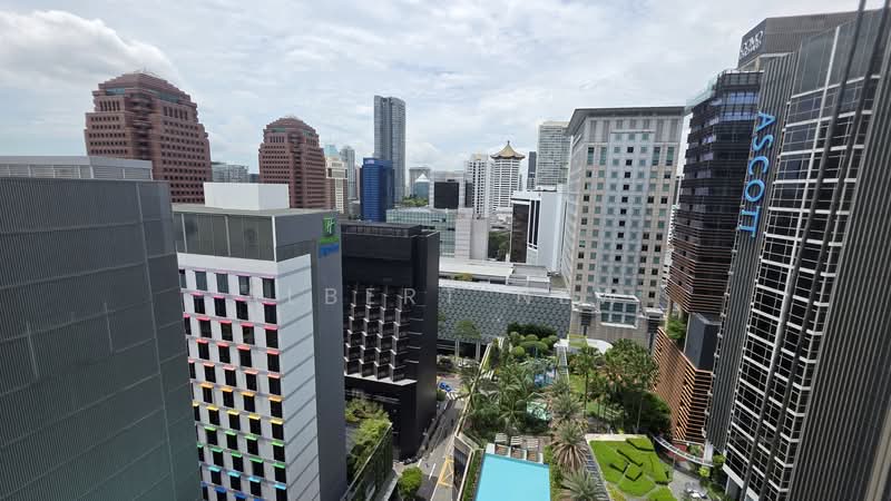 Cairnhill Nine, 9 Cairnhill Road, 3 Bedrooms, 1,033 sqft, Condominium For Rent, by Albert New, 500092181 - Exterior - PropertyGuru.com.sg