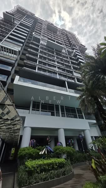 Cairnhill Nine, 9 Cairnhill Road, 3 Bedrooms, 1,033 sqft, Condominium For Rent, by Albert New, 500092181 - Exterior - PropertyGuru.com.sg