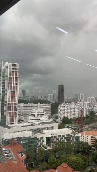 The Central, 8 Eu Tong Sen Street, 1,688 sqft, Office For Sale, by Arivan K., 500092182 - Exterior - CommercialGuru.com.sg