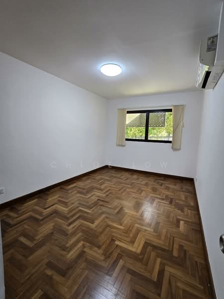 Cascadale Condominium For Sale at S$ 2,000,000 | PropertyGuru Singapore - Bedroom