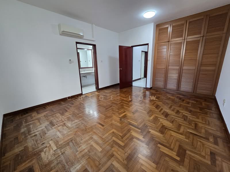 Cascadale Condominium For Sale at S$ 2,000,000 | PropertyGuru Singapore - Bedroom