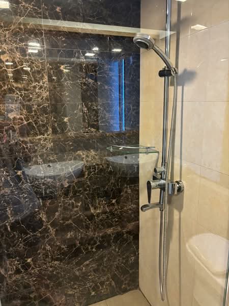 International Plaza, 10 Anson Road, Room Rental, 220 sqft, Apartment For Rent, by Juita Tan, 500092192 - Bathroom - PropertyGuru.com.sg