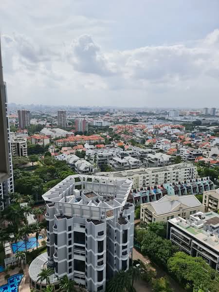 The Bayshore Condominium For Sale at S$ 1,368,000 | PropertyGuru Singapore - Exterior