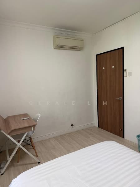 Emerald Garden, 33 Club Street, Room Rental, 160 sqft, Condominium For Rent, by Gerald Lim, 500092195 - Bedroom - PropertyGuru.com.sg