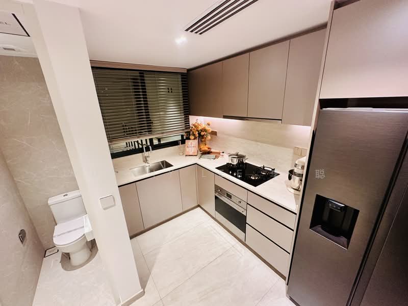 Pinery Residences Condominium For Sale at S$ 3,508,000 | PropertyGuru Singapore - Kitchen