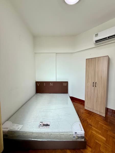 Parc Oasis, 35 Jurong East Avenue 1, Room Rental, 80 sqft, Condominium For Rent, by Cavin Wong, 500092216 - Bedroom - PropertyGuru.com.sg
