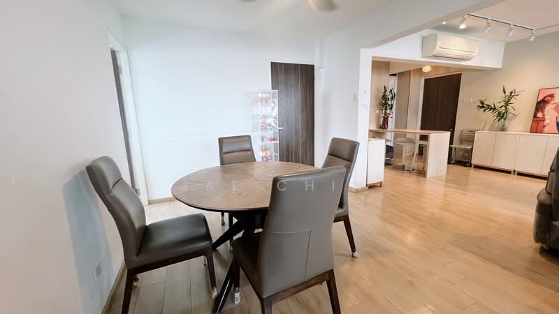 179 Bishan Street 13 HDB Flat For Sale at S$ 1,098,888 | PropertyGuru Singapore - Dining Room