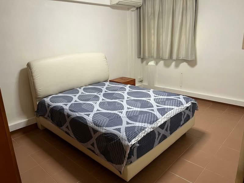 61 Lorong 5 Toa Payoh, 61 Lorong 5 Toa Payoh, 2 Bedrooms, 700 sqft, HDB Flat For Rent, by Isaac Tan, 500092228 - Bedroom - PropertyGuru.com.sg