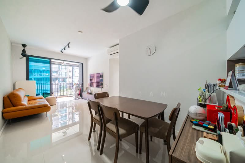 Treasure at Tampines Condominium For Sale at S$ 1,780,000 | PropertyGuru Singapore - Living Room