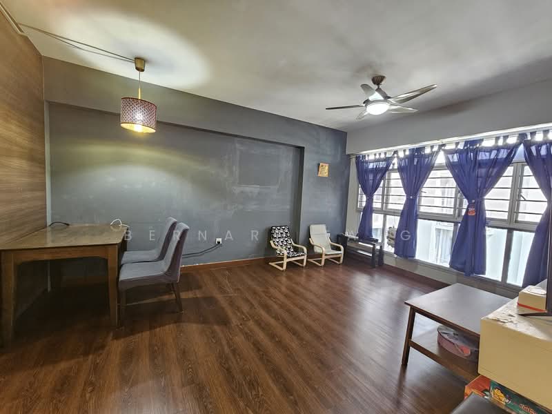 326A Anchorvale Road HDB Flat For Sale at S$ 700,000 | PropertyGuru Singapore - Living Room