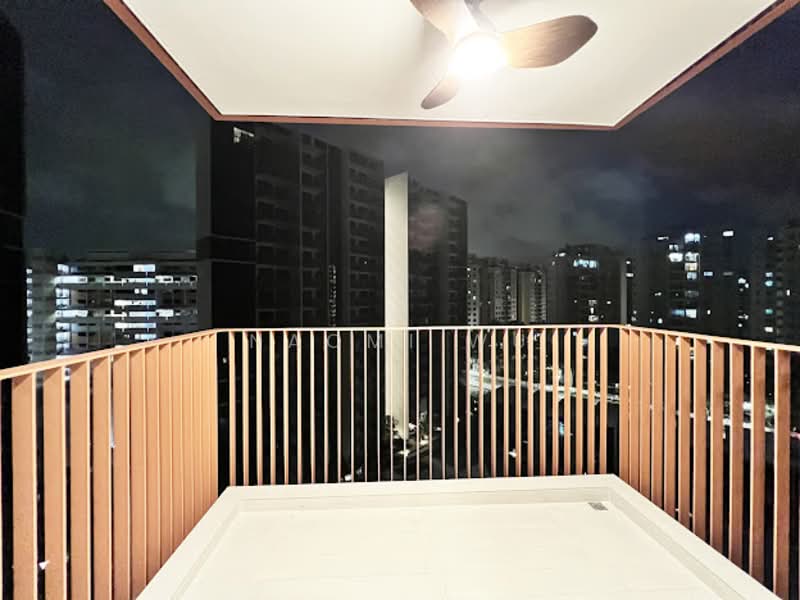 Riverfront Residences, 53 Hougang Avenue 7, 2 Bedrooms, 614 sqft, Condominium For Rent, by Naomi Wu, 500092249 - Balcony - PropertyGuru.com.sg