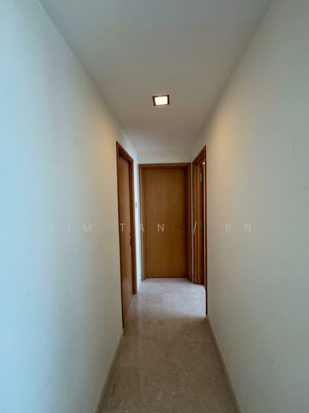 Park Infinia at Wee Nam, 2 Lincoln Road, 2 Bedrooms, 1,001 sqft, Condominium For Rent, by Kim Tan / Pn, 500092252 - Corridor - PropertyGuru.com.sg