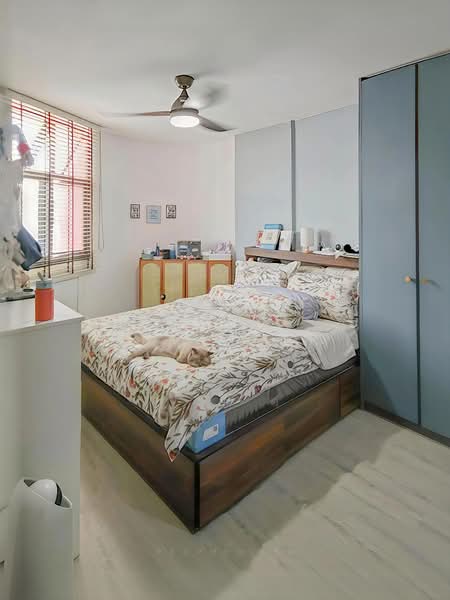 357C Admiralty Drive HDB Flat For Sale at S$ 670,000 | PropertyGuru Singapore - Bedroom