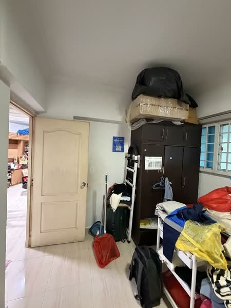 For Sale - 517 Jurong West Street 52