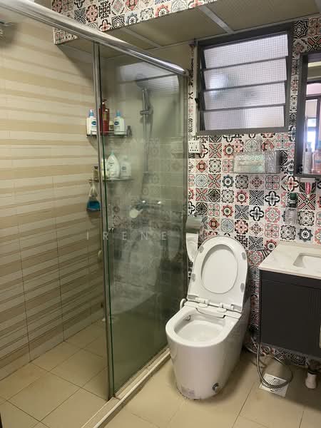 336C Anchorvale Crescent HDB Flat For Sale at S$ 890,000 | PropertyGuru Singapore - Bathroom