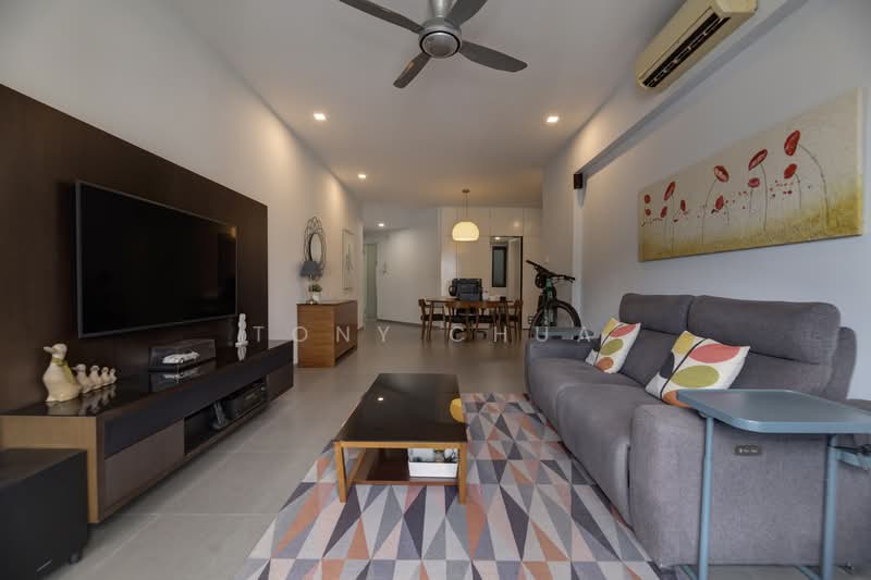 River Place Condominium For Sale at S$ 1,990,000 | PropertyGuru Singapore - Living Room
