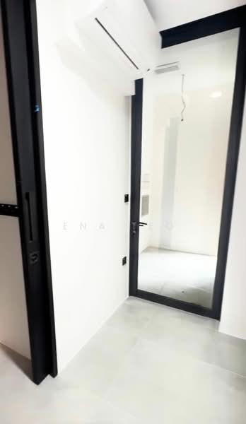 21 Anderson Condominium For Sale at S$ 10,000,000 | PropertyGuru Singapore - Entrance