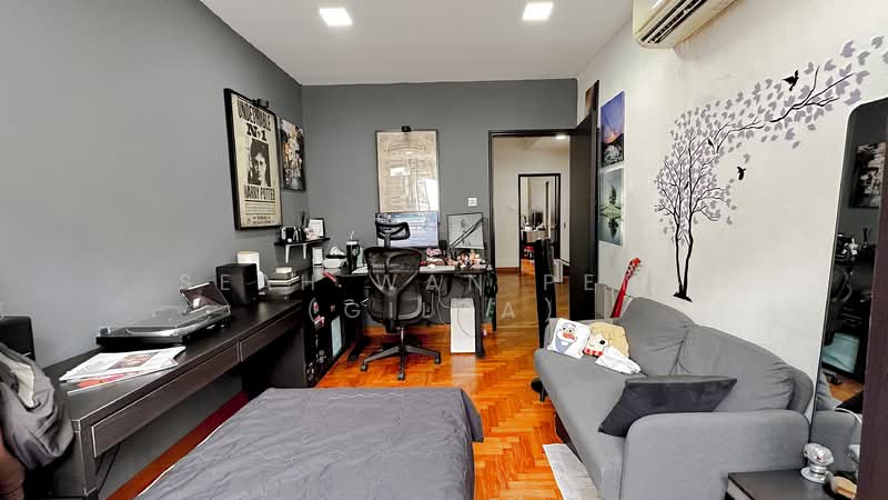 Cascadale Condominium For Sale at S$ 1,988,888 | PropertyGuru Singapore - Bedroom 3