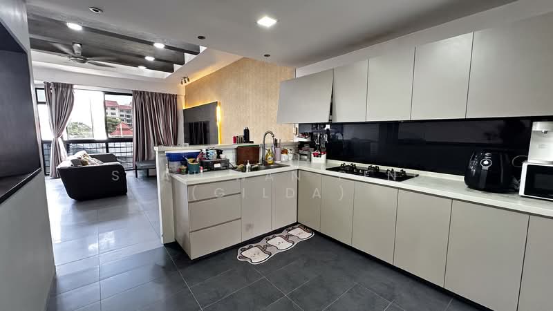 Cascadale Condominium For Sale at S$ 1,988,888 | PropertyGuru Singapore - Kitchen