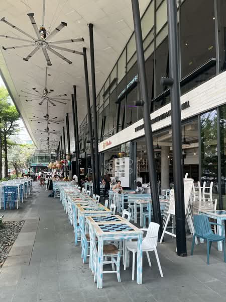 The Oceanfront @ Sentosa Cove, 281 Ocean Drive, 2 Bedrooms, 1,356 sqft, Condominium For Rent, by Kerri Koh Li Ping, 500092353 - Exterior - PropertyGuru.com.sg