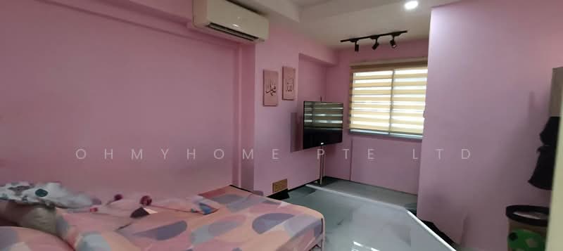 626 Pasir Ris Drive 3 HDB Flat For Sale at S$ 640,000 | PropertyGuru Singapore - Bedroom