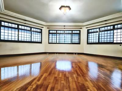 For Sale - 899B Woodlands Drive 50