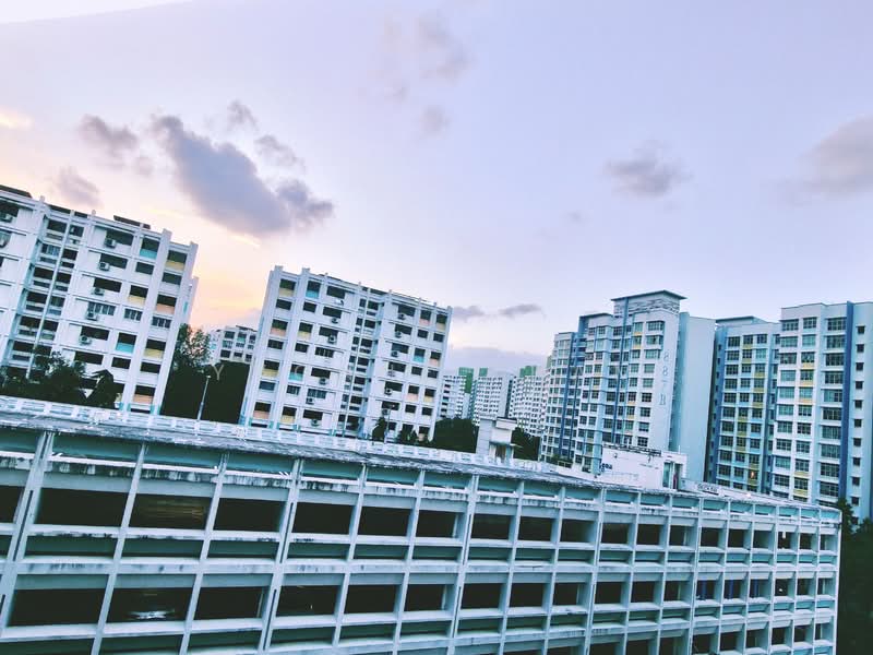 899B Woodlands Drive 50 HDB Flat For Sale at S$ 638,000 | PropertyGuru Singapore - Exterior