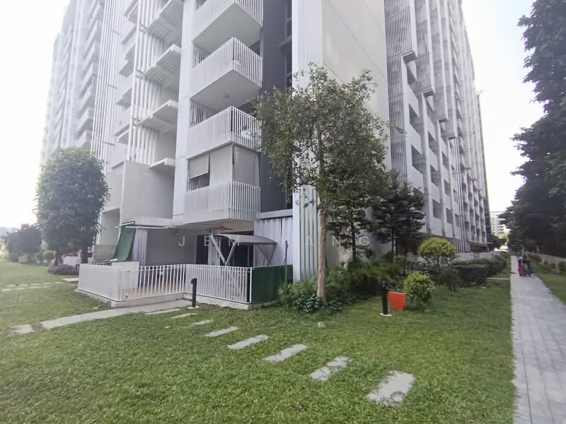 The Lakefront Residences, 42 Lakeside Drive, Room Rental, 200 sqft, Condominium For Rent, by Jem Yang, 500092383 - Exterior - PropertyGuru.com.sg