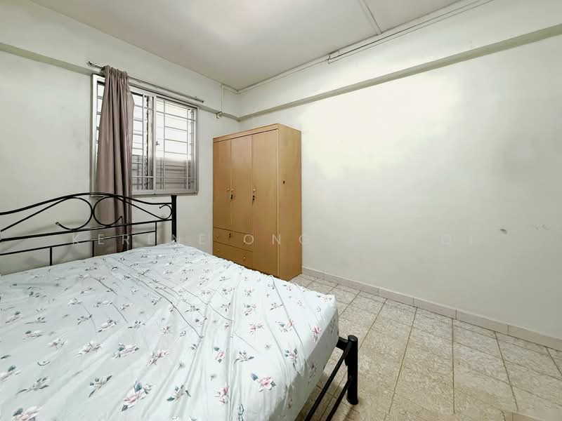 50 Chai Chee Street HDB Flat For Sale at S$ 428,888 | PropertyGuru Singapore - Bedroom