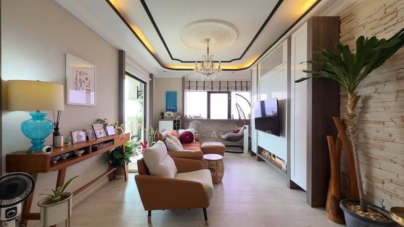 Bayshore Park Condominium For Sale at S$ 1,780,000 | PropertyGuru Singapore - Living Room