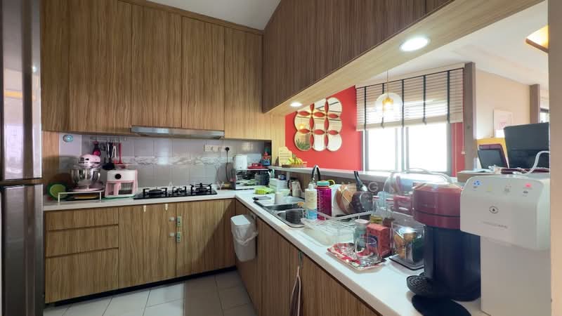 Bayshore Park Condominium For Sale at S$ 1,780,000 | PropertyGuru Singapore - Kitchen