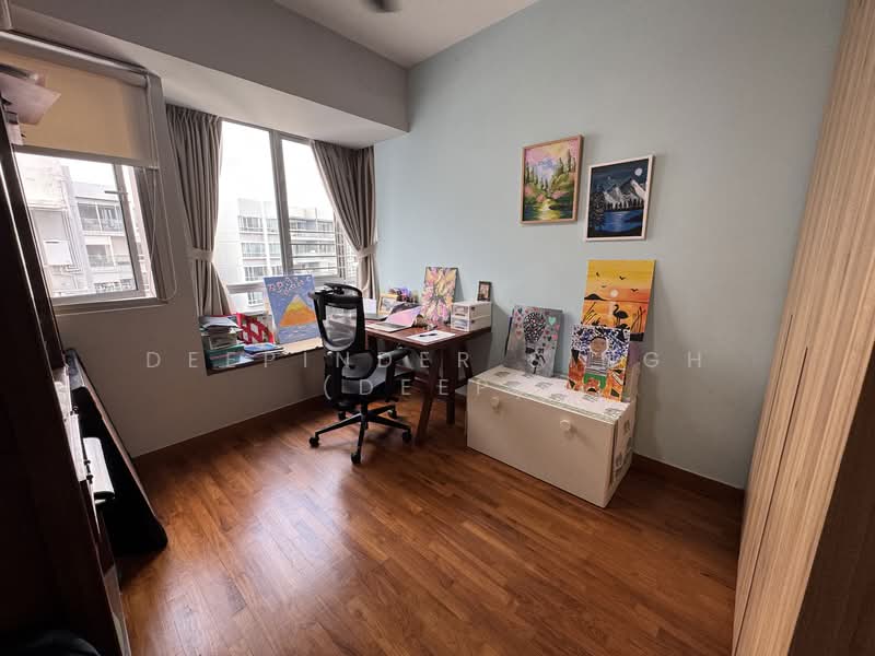 Waterfront Key, 772 Bedok Reservoir Road, 4 Bedrooms, 1,518 sqft, Condominium For Rent, by Deepinder Singh (Deep), 500092434 - Bedroom - PropertyGuru.com.sg