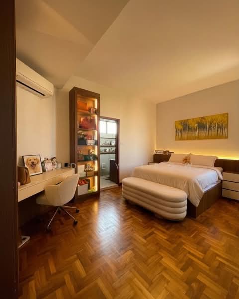 Eastern Lagoon II Condominium For Sale at S$ 2,680,000 | PropertyGuru Singapore - Bedroom