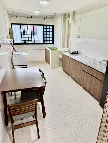 504 Ang Mo Kio Avenue 8, 504 Ang Mo Kio Avenue 8, 2 Bedrooms, 731 sqft, HDB Flat For Rent, by Jeslyn Lim 林瑞香, 500092464 - Kitchen - PropertyGuru.com.sg