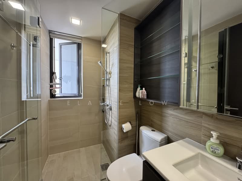 Sims Urban Oasis Condominium For Sale at S$ 1,720,000 | PropertyGuru Singapore - Bathroom