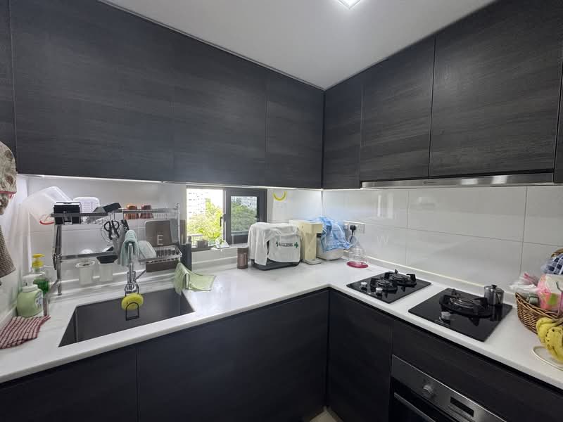 Sims Urban Oasis Condominium For Sale at S$ 1,720,000 | PropertyGuru Singapore - Kitchen