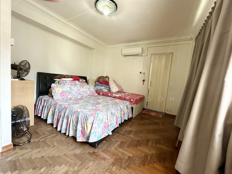 193 Pasir Ris Street 12 HDB Flat For Sale at S$ 750,000 | PropertyGuru Singapore - Bedroom