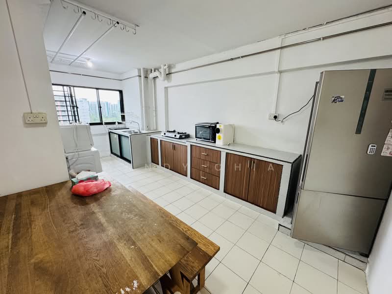304 Yishun Central, 304 Yishun Central, 2 Bedrooms, 796 sqft, HDB Flat For Rent, by Wendy Chia, 500092513 - Kitchen - PropertyGuru.com.sg